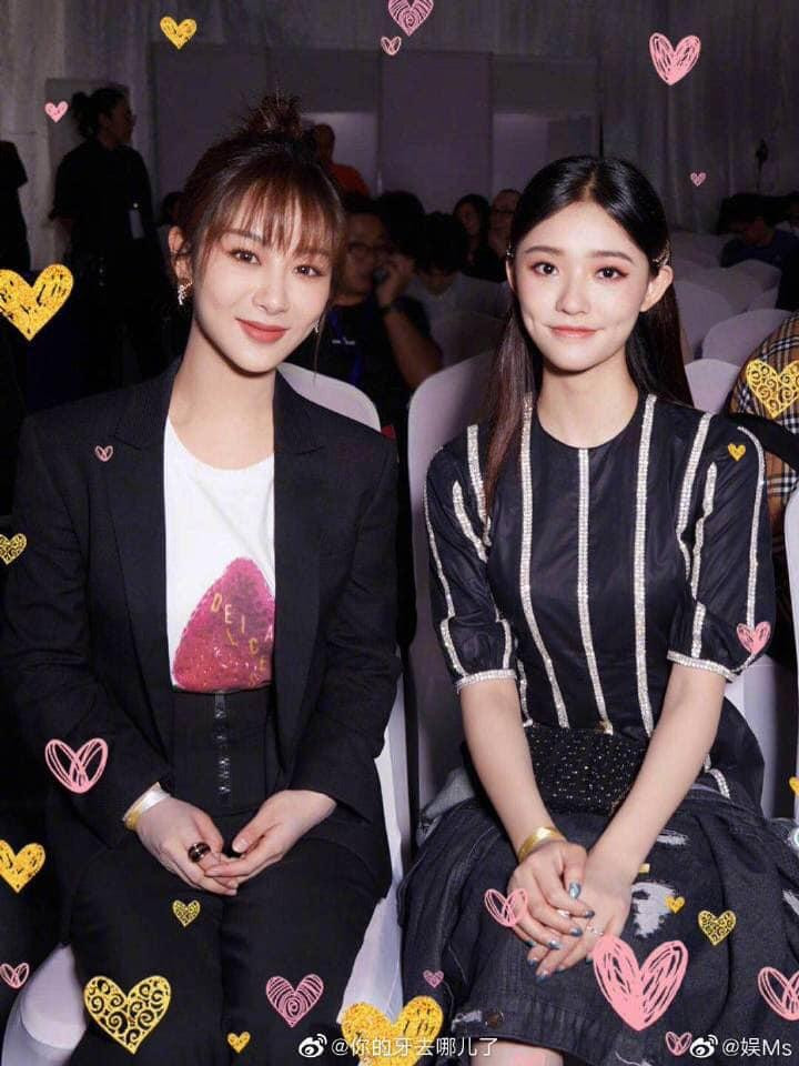 ương Tử lép vế hơn hẳn đàn em từ gương mặt cho tới phong cách.