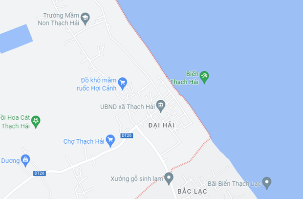 Ha Tinh: Ba hoc sinh lop 7 bi song cuon troi khi tam bien