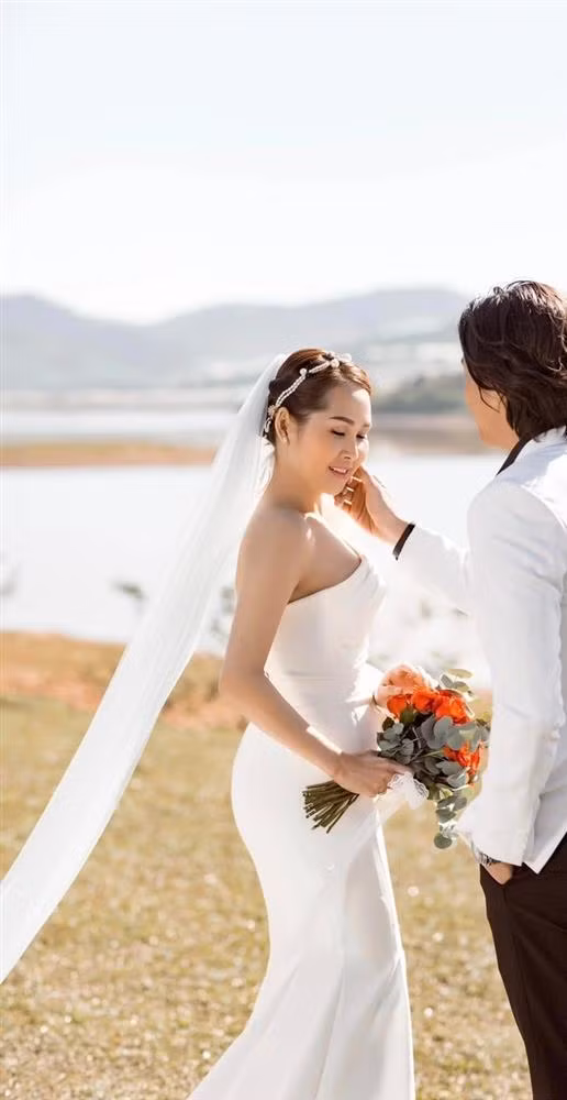 Cuoc song thang tram cua dan dien vien 