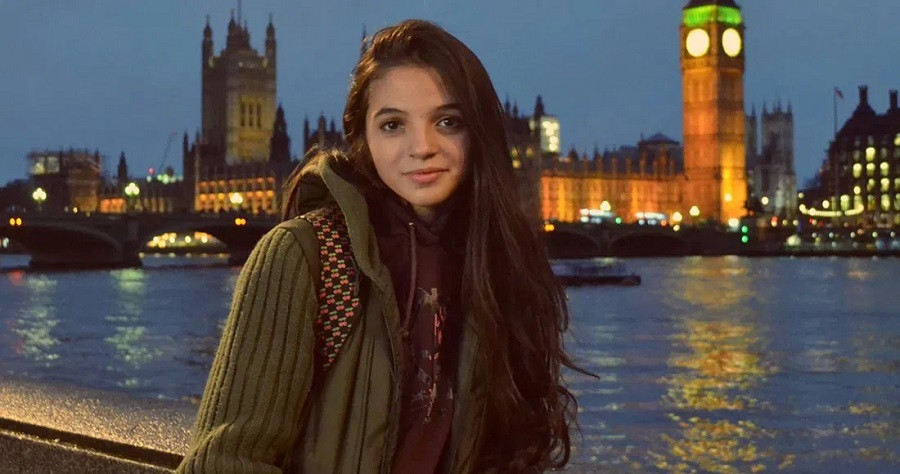 Cô gái 22 tuổi triệt sản gây tranh cãi ảnh 1