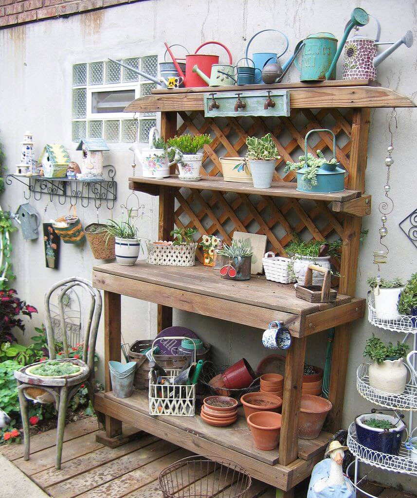Khu vườn nhỏ xinh được tạo ra từ những món đồ nội thất cũ - Hình 8 Khu vuon nho xinh duoc tao ra tu nhung mon do noi that cu-Hinh-8
