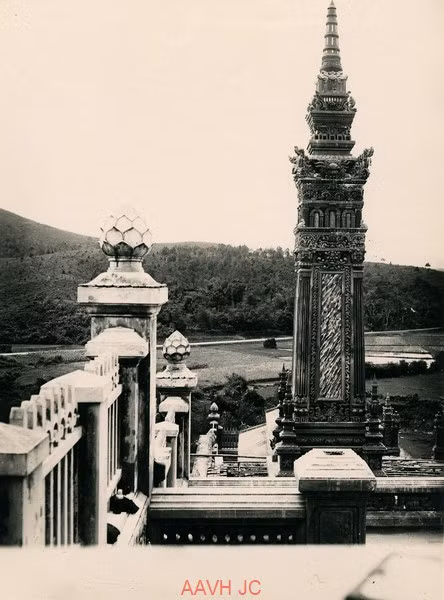 Một góc lăng Khải Định.