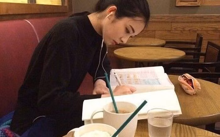 Tieu 5 trieu/thang, co gai tiet kiem duoc 100 trieu sau 2 nam di lam