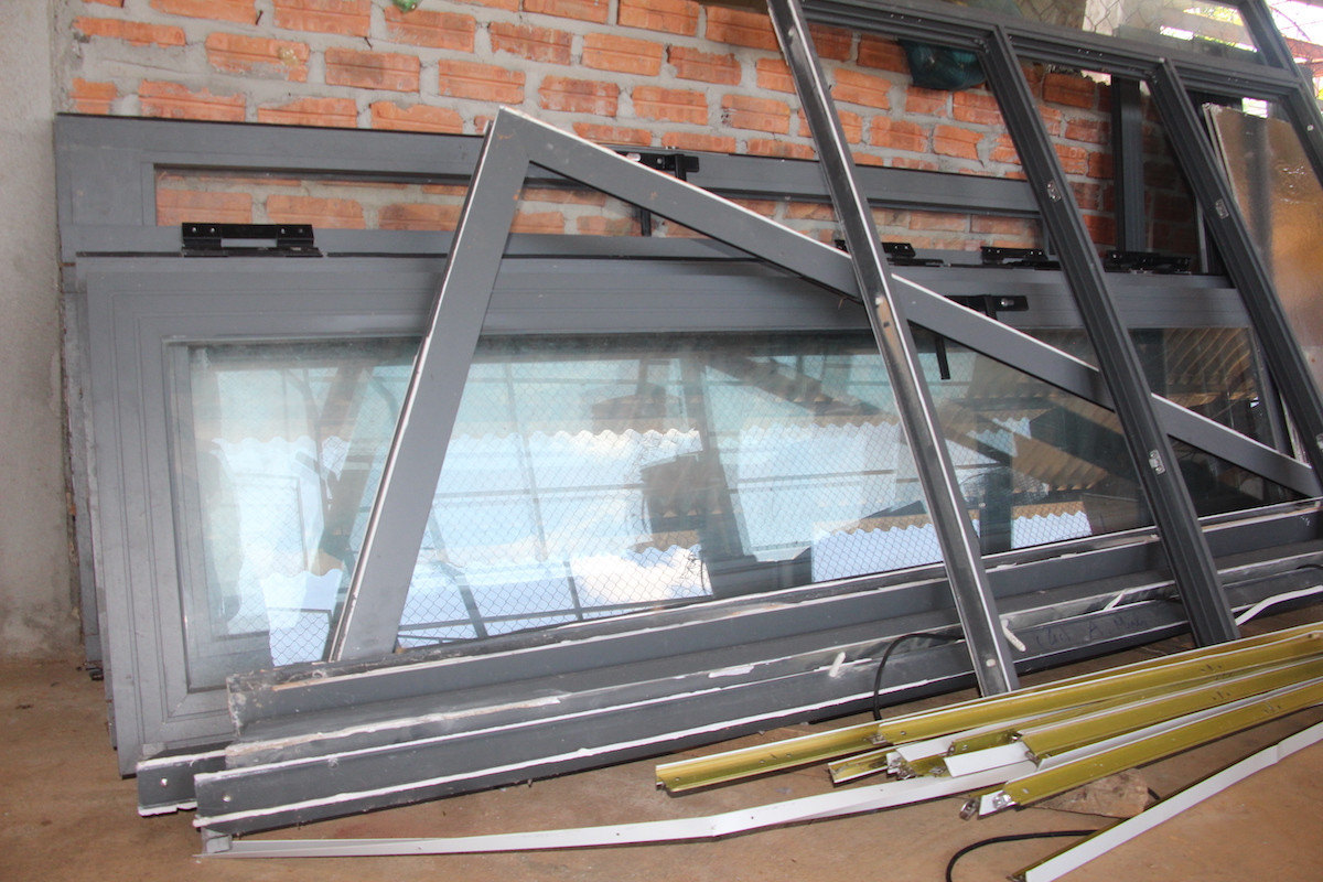 Quảng Nam: Vì sao phó bí thư huyện tự tháo dỡ nhà xây trong trang trại? - Hình 2 Quang Nam: Vi sao pho bi thu huyen tu thao do nha xay trong trang trai?-Hinh-2