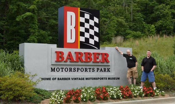 Bảo tàng Barber Motorsports, bang Alabama, Mỹ đã được tổ chức kỉ lục Guinness Thế giới xác nhận lập kỷ lục là bảo tàng ô tô xe máy lớn nhất trên thế giới.