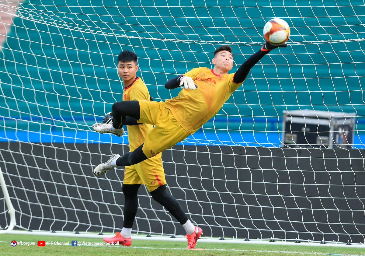 Thu mon Quan Van Chuan, chang trai chi huong mat troi-Hinh-4