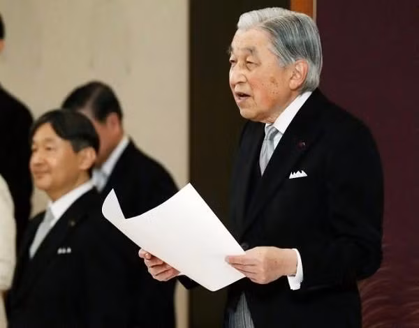 Toan van bai phat bieu cua Nhat Hoang khi thoai vi