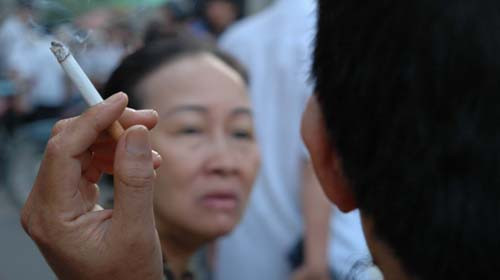 Về sức khỏe: Những người sinh ngày 26/8 có thể gặp nguy hiểm do lửa. Vì vậy, bạn hãy chú ý an toàn khi tiếp xúc với yếu tố này. Ngoài ra, bạn cũng có khả năng gặp một số vấn đề ở phổi do sử dụng khá nhiều thuốc lá, đồ uống có cồn.