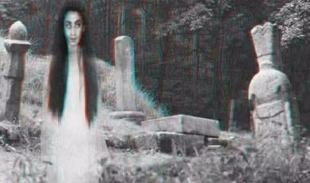 20. Pontianak là ma nữ đáng sợ ở Indonesia. Người ta cho rằng nó là linh hồn của những người phụ nữ chết khi mang thai. Chính vì vậy, sau khi chết họ quay trở lại thế gian để trả thù đàn ông.