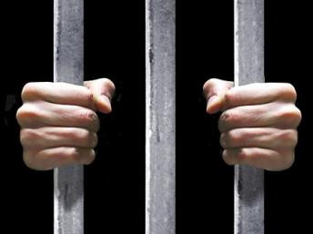 Các nhân chứng cho hay đã nhìn thấy Serhiy Tkach cùng nạn nhân trước khi bé bị sát hại. Khi cảnh sát ập đến, Serhiy Tkach nói rằng đã chờ đợi giây phút này nhiều năm.