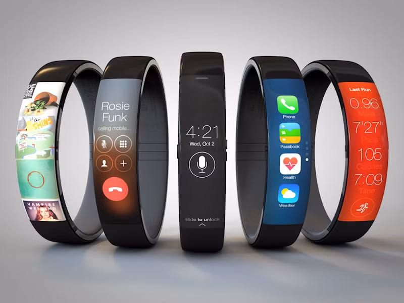 4. iWatch của Apple được cho là sẽ có mặt trên thị trường vào tháng 10/2014. Theo đó, những chức năng nổi bật của iWatch sẽ tập trung vào việc theo dõi việc thể dục thể thao, số lượng bước chân, đốt cháy bao nhiêu calo và nhịp tim của người sử dụng.
