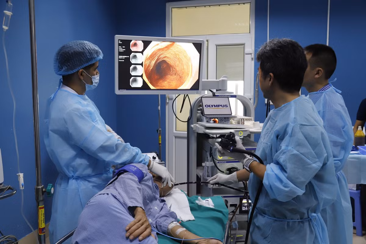 Nhung ung thu de gap nhat, 80% lien quan an uong va moi truong