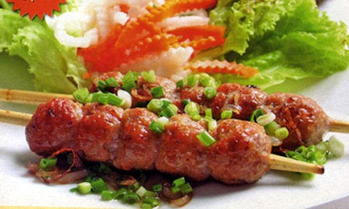 Bạn xào và rán đồ ăn nhiều hơn nướng. Nướng là một trong những cách tuyệt vời nhất để hạ lượng calories có trong thức ăn mà vẫn đảm bảo chất dinh dưỡng.