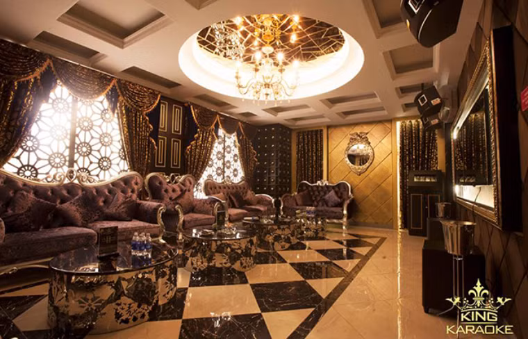 Những phòng hát tại King (Keep Impresion Never Gone) được thiết kế hiện đại theo phong cách Châu Âu cổ điển.