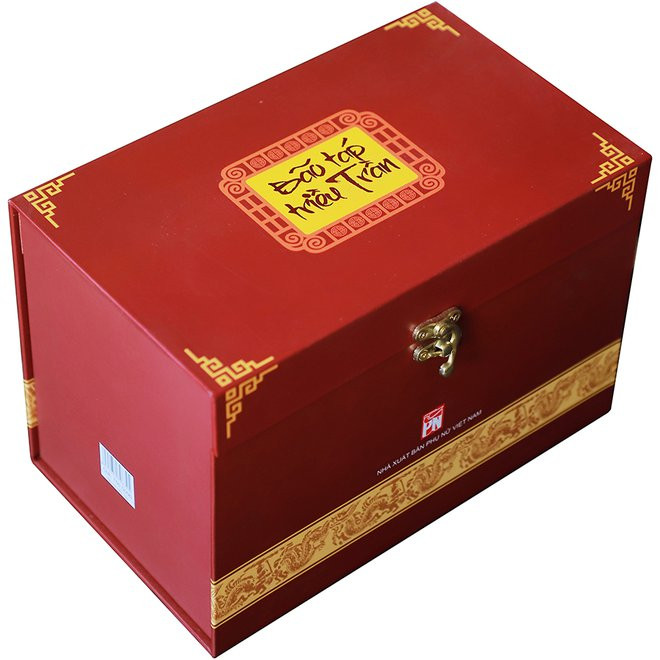 Bão táp triều Trần của nhà văn Hoàng Quốc Hải viết chủ yếu về hoàng triều nhà Trần từ khi thay nhà Lý làm chủ Đại Việt, mấu chốt là cuộc chiến chống Nguyên và sự kết thúc đầy bi kịch của triều đại này. Tác phẩm được NXB Phụ nữ xuất bản lần đầu năm 2003 với 4 tập. Sau đó, tác giả viết thêm 2 tập nữa, nâng tổng số tập của tuyển tập tiểu thuyết này thành 6 tập, ra mắt vào năm 2010.