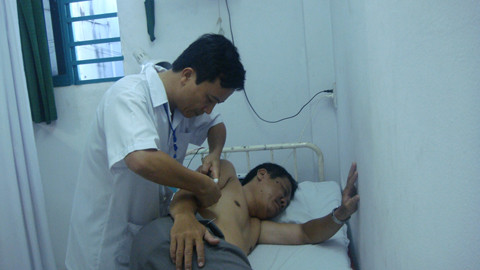 Bai thuoc chua thoai hoa cot song gia truyen nhieu doi