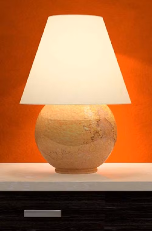 Chiếc bóng đèn hiện đại và tiện lợi này có giá 29 USD (khoảng 600 nghìn).