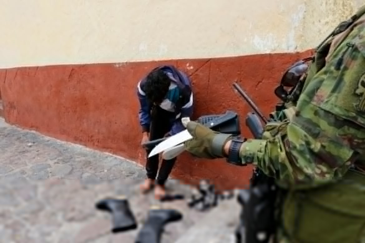 Trước tình hình bạo loạn leo thang ở Ecuador, Tổng thống Daniel Noboa khẳng định nước này sẽ không thương lượng với những phần tử khủng bố và sẽ thẳng tay trừng trị các băng đảng tội phạm xuyên quốc gia.