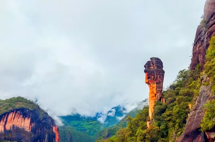 Hiện tượng mặt trời mọc 3 lần/ngày tại làng Lê Minh chỉ xảy ra ở Tiết Đông chí, khoảng 15 ngày của tháng 12