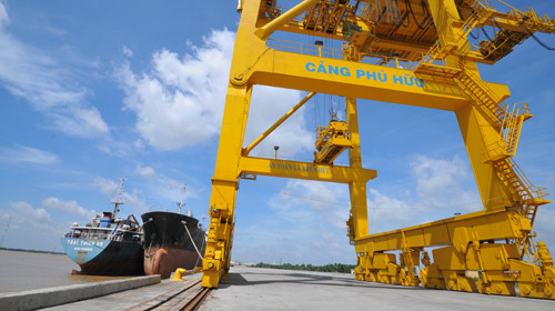Cảng có thể tiếp nhận tàu có trọng tải 30.000 DWT, công suất 3 triệu tấn hàng/năm. Tháng 7/2010, cảng đã được bộ Giao thông vận tải công nhận là cảng biển quốc tế.