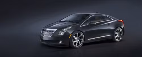 Cadillac ELR 2014 thừa hưởng gần như trọn vẹn thiết kế ngoại hình bắt mắt của chiếc concept Converj. Cadillac ELR 2014 có dáng thấp và rộng gần giống chiếc coupe thể thao Lamborghini Gallardo.