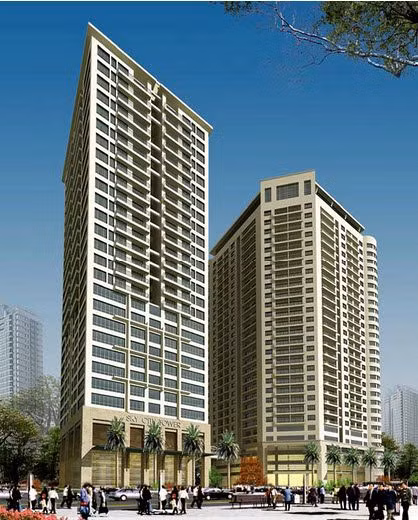 Căn hộ đầu tiên mà ông Dũng mua là căn hộ tại tầng 29 tòa tháp B, tòa nhà SkyCity, tại số 88 Láng Hạ. Đây là một tổ hợp các căn hộ cao cấp, văn phòng cho thuê, cửa hàng bán lẻ, các nhà hàng, tiệm cafe, khu vui chơi dành cho trẻ em, trung tâm y tế, trung tâm thể thao được bố trí giữa các khuôn viên xinh đẹp, tách biệt hẳn với phố xá náo nhiệt bên ngoài.