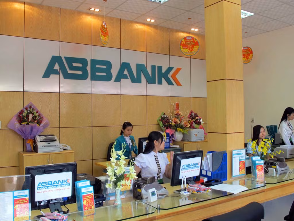 EVN đang thoái vốn ABBank. Ảnh: Internet.