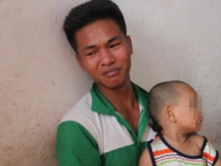 Chồng và con của bảo mẫu Hồ Ngọc Nhờ.