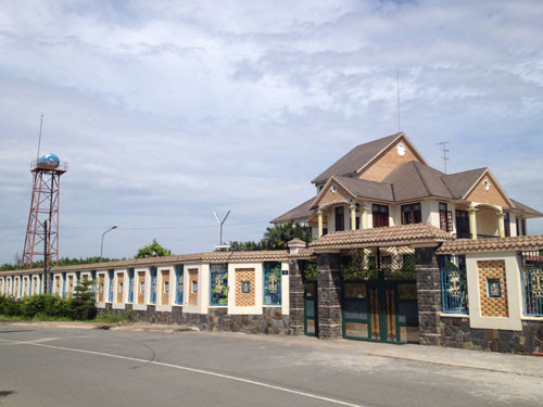Tòa dinh thự nguy nga và bề thế của Chủ tịch UBND tỉnh Bình Dương Lê Thanh Cung.