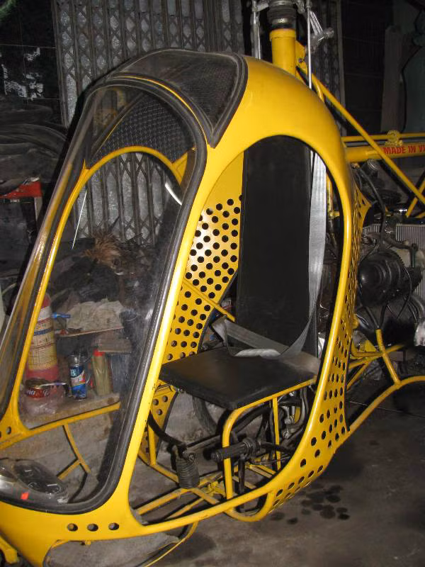 Trong tương lai, anh Thắng dự định sẽ nâng cấp hoặc chế tạo một chiếc máy bay với động cơ công suất lớn hơn dùng cho mục đích cứu hộ.