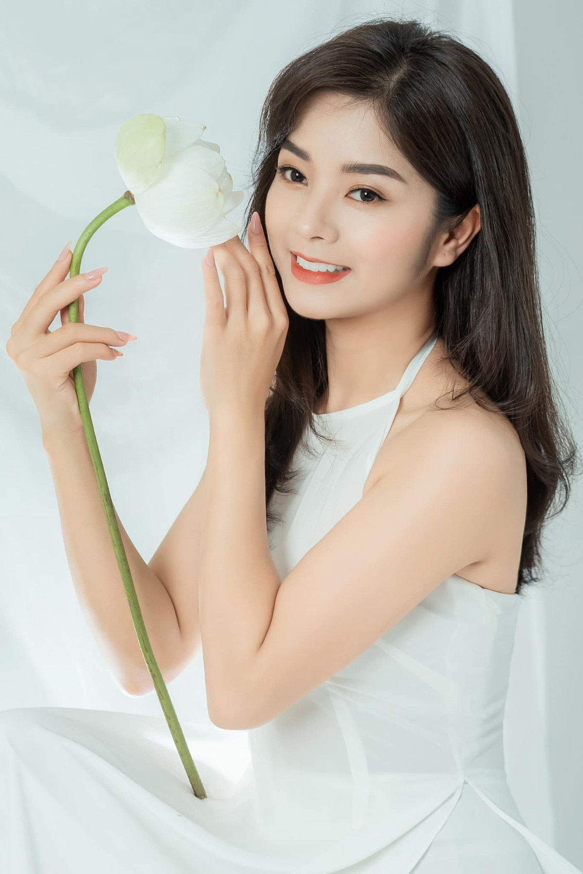 Vo cua Men phim “Pho trong lang“: “Toi di do rac cung phai dep“