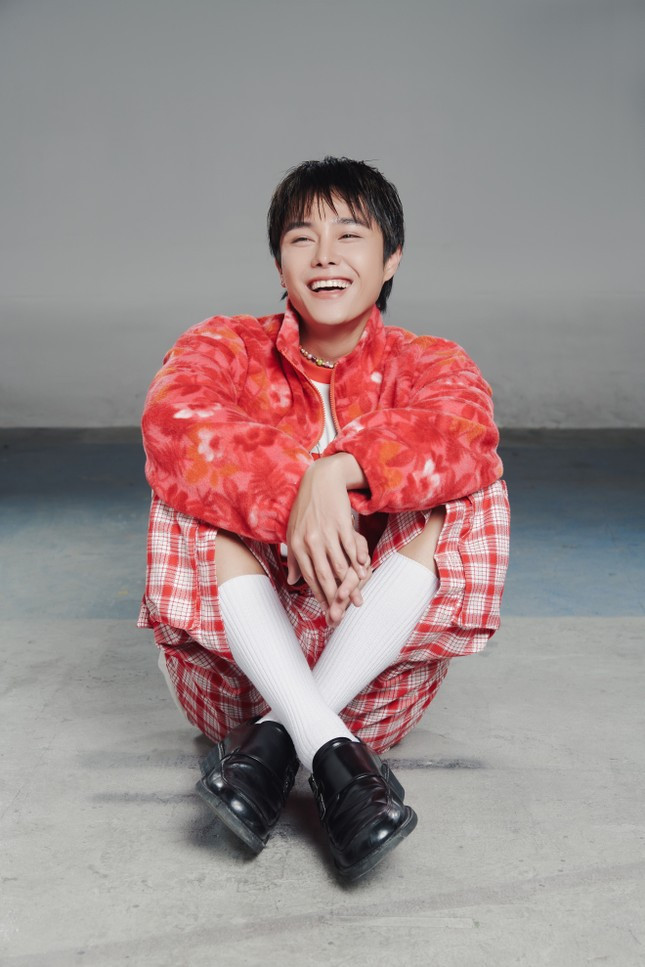 Ho Ngoc Ha lieu co bi cuop hit 'Co don tren sofa'?