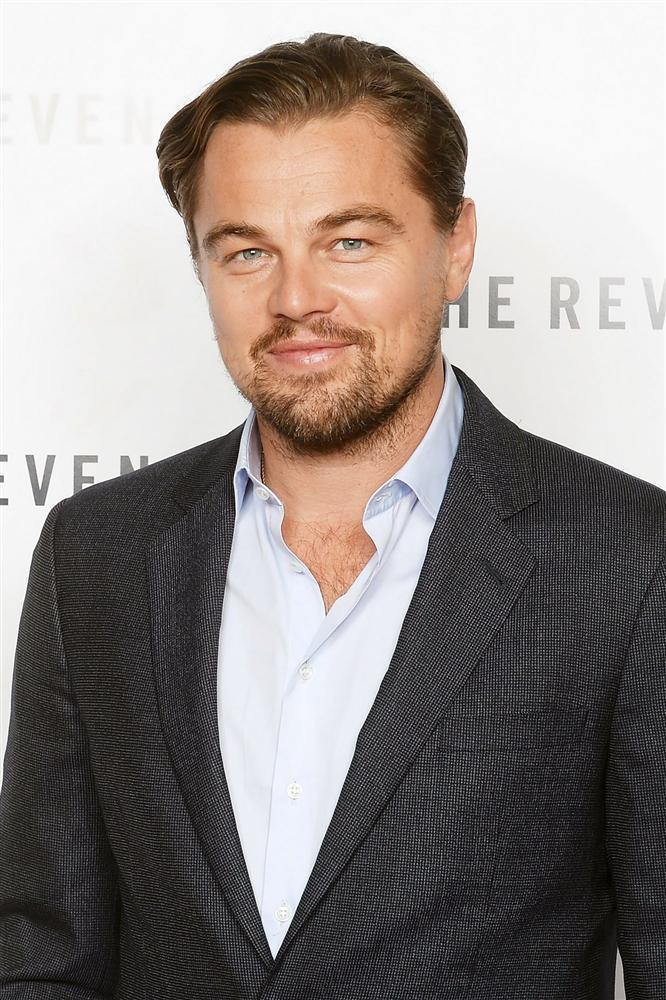 Tài tử 'Titanic' Leonardo DiCaprio lộ thân hình béo ú, xập xệ ở tuổi 46 - Hình 4 Tai tu 'Titanic' Leonardo DiCaprio lo than hinh beo u, xap xe o tuoi 46-Hinh-4