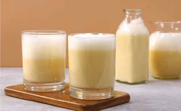 Uong bia va uong sua cung luc co nguy hiem khong?-Hinh-2