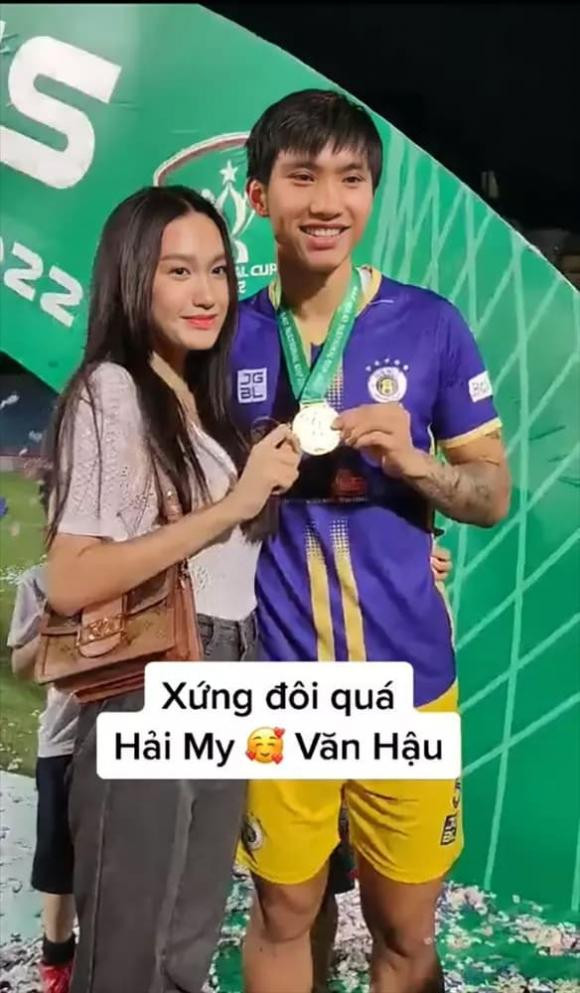 Đoàn Văn Hậu có hành động đặc biệt với Doãn Hải My - Hình 7 Doan Van Hau co hanh dong dac biet voi Doan Hai My-Hinh-7