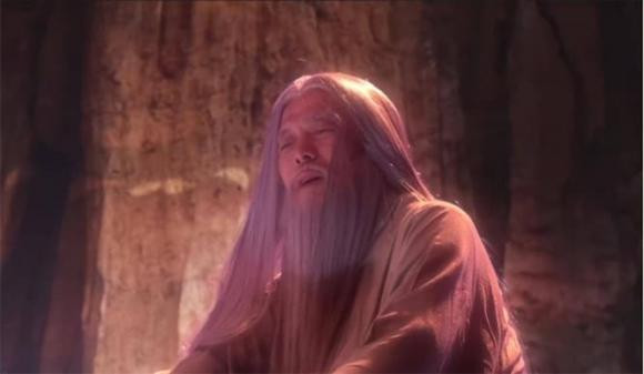 Tai sao nguoi ta dot quan ao sau khi chet?