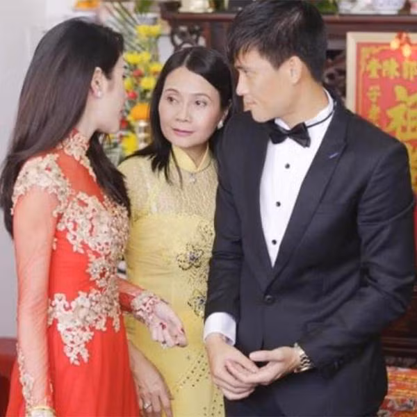 Doi tu kin tieng ve nguoi phu nu 'bat' Thuy Tien gui tien-Hinh-3