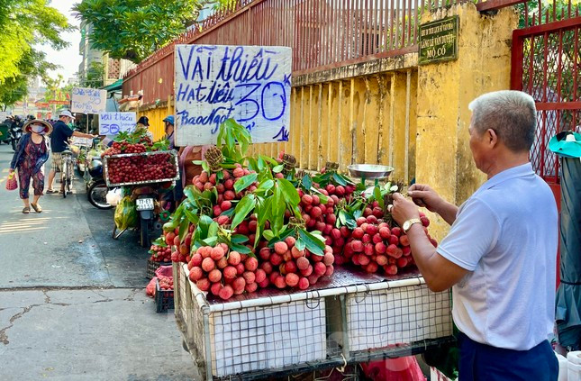 Giat minh voi gia vai thieu o TPHCM-Hinh-4