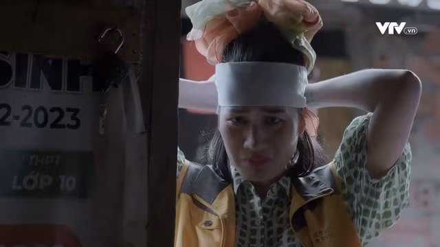 “Cuoc doi van dep sao” tranh cai khi Dien “xin con so” trong dam tang-Hinh-4