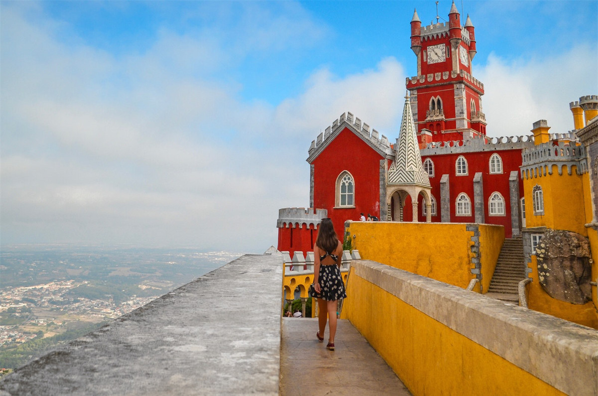 Bi mat Sintra - Noi cua nhung lau dai va cung dien huyen dieu-Hinh-6