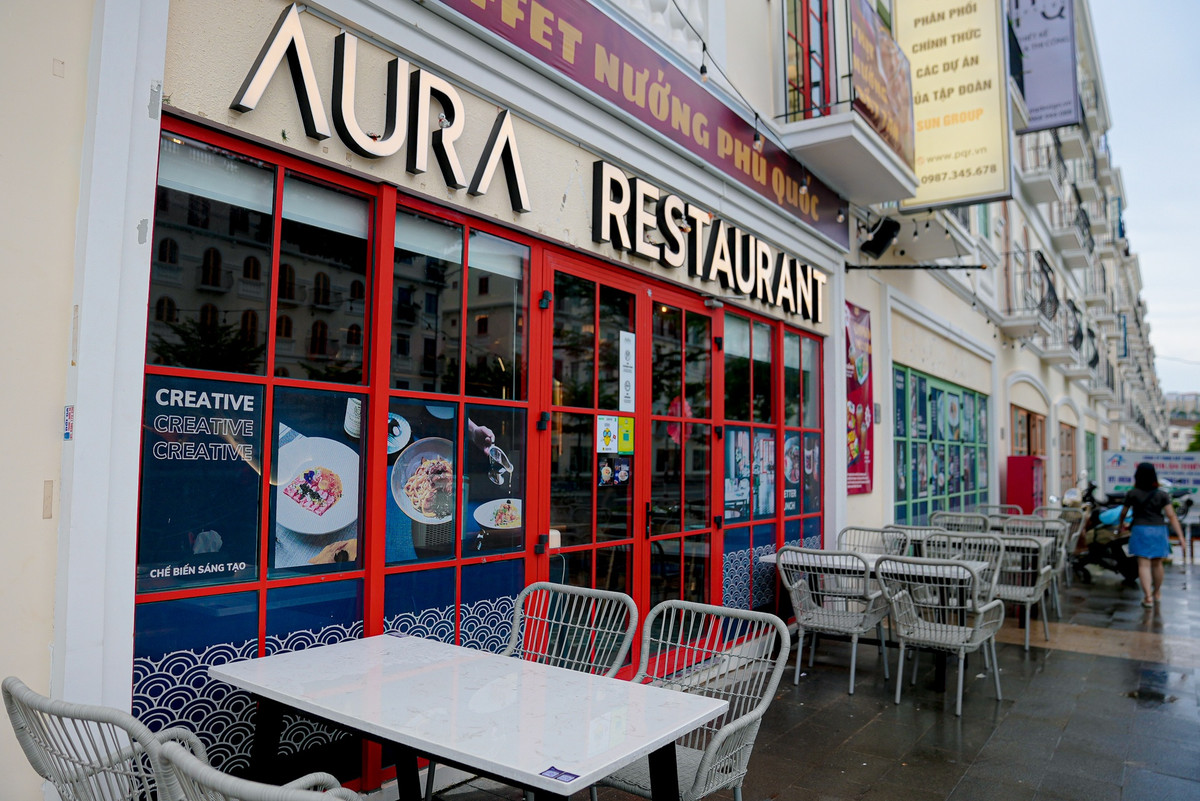 Nha hang cho khach nuoc ngoai o Phu Quoc gap kho truoc mua du lich-Hinh-10