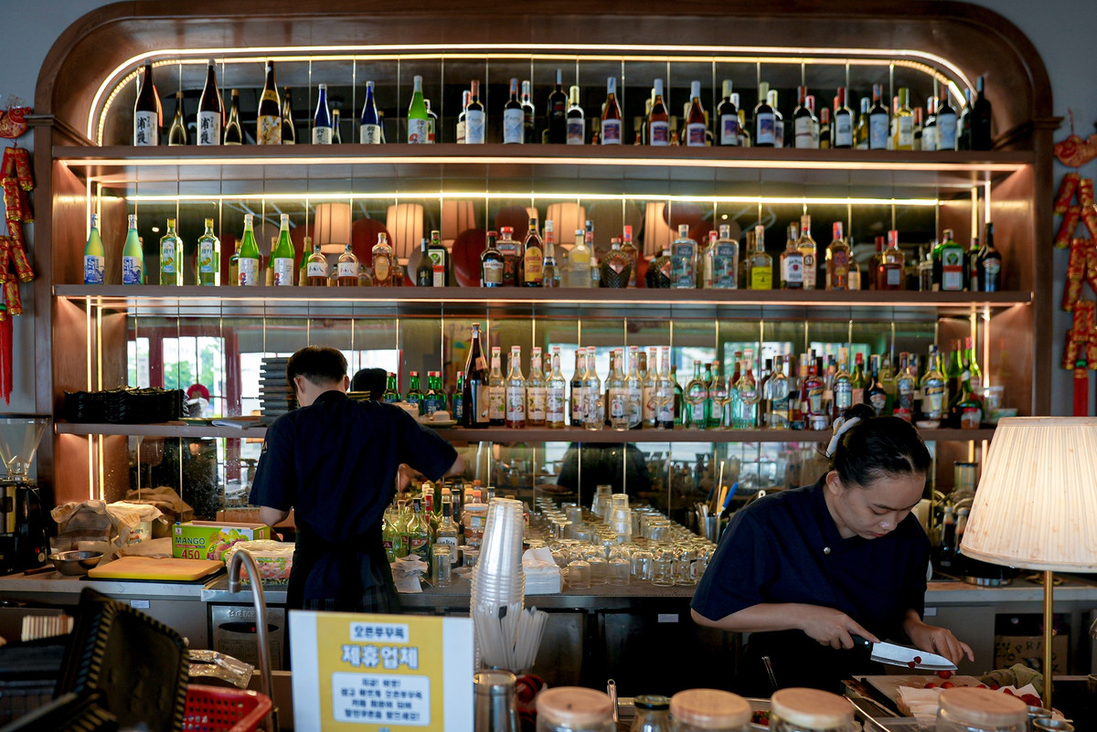 Nha hang cho khach nuoc ngoai o Phu Quoc gap kho truoc mua du lich