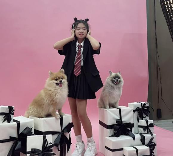 Con gái cố nghệ sĩ Mai Phương xinh như thiên thần ảnh 2