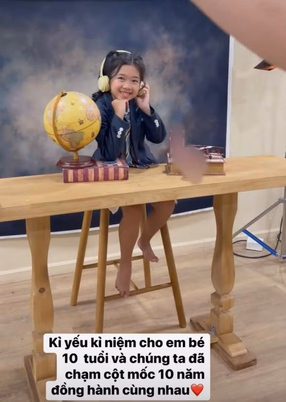 Con gái cố nghệ sĩ Mai Phương xinh như thiên thần ảnh 1