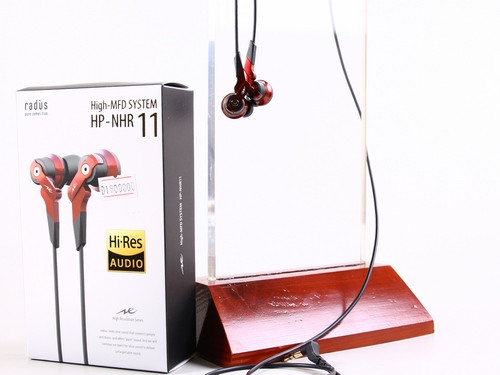 Theo ghi nhận của PC World Vietnam, sản phẩm tai nghe Radius bán tại Việt Nam cũng rất đa dạng về phân khúc cũng như tầm giá. Ảnh: Radius HP-NHR11 tối ưu cho những đôi tai mê bass.