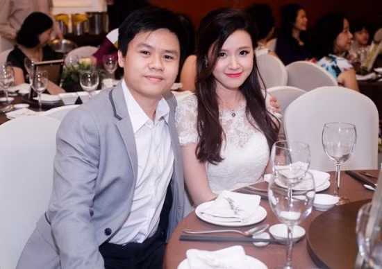 Phan Thanh de hot girl Midu den voi chang trai khac?