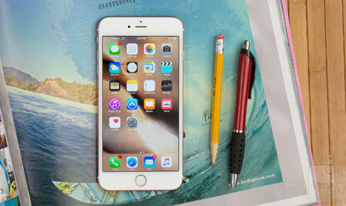  2. Trải nghiệm thoải mái. Với tất cả các thao tác này, smartphone màn hình “khủng” luôn đáp ứng hoàn hảo nhất: • Điền vào hoặc chỉnh sửa các trang Excel • Mix (trộn) nhạc • Ghi âm từ công cụ Garage Band • Vẽ phác thảo • Chụp hình • Chỉnh sửa hình ảnh và các đoạn video ngắn….