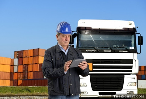 It bang cap, lam nghe gi de tieu tien '