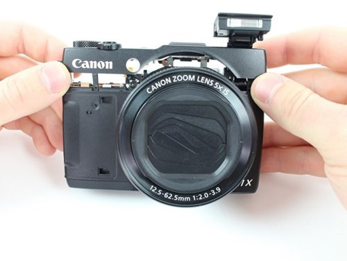 Tính đến thời điểm này, PowerShot G1 X Mark II đã nhận được khá nhiều đánh giá tốt về chất ảnh, chất lượng ống kính cũng như thiết kế thân máy cùng những bộ lọc sáng tạo đáng giá cài đặt sẵn.