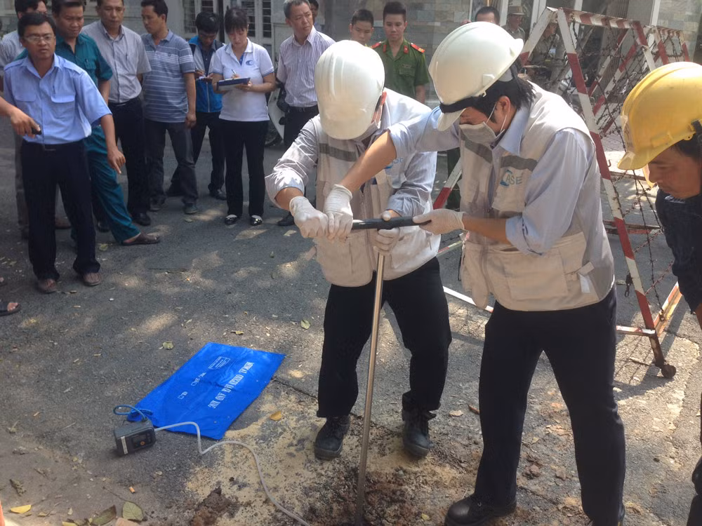 ... trước khi khai quật